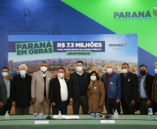 Governador Carlos Massa Ratinho Junior, durante solenidade assinatura de ordem serviços para construção da Cadeia Pública e pavimentação de estradas rurais em Arapongas -  Curitiba, 19/07/2021  -  Foto: Jonathan Campos/AEN
