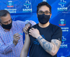 O secretário de Estado da Saúde, Beto Preto, acompanhou a vacinação contra a Covid-19 no município de Guaíra, na região Oeste, nesta quarta-feira (21).  -  Guaíra, 21/07/2021  -  Foto: Gustavo Marçal/SESA