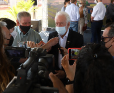 O governador do Paraná em exercício, Darci Piana, visita a Cooperativa Agroindustrial Lar neste domingo (25), no Complexo Industrial de Bom Jesus, que acaba de concluir a primeira etapa das obras.   Foto:  Ari Dias/AEN