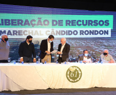 Darci Piana anuncia investimento de R$ 3,8 milhões em obras em Marechal Cândido RondonFoto: Ari Dias/AEN