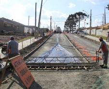 O Paranacidade, serviço social autônomo vinculado à Secretaria do Desenvolvimento Urbano e de Obras Públicas, comemora nesta sexta-feira (30) 25 anos de existência. Neste período, 17 mil obras, ações e serviços nos municípios paranaenses somaram investimentos de mais de R$ 15,4 bilhões.  -  Foto: Paranácidade/SEDU