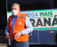 O ônibus ?Emprega Mais Paraná? estará atendendo os moradores dos municípios de Campina Grande do Sul nesta quarta-feira, dia 28, e de São José dos Pinhais no sábado, dia 31. A iniciativa leva oportunidades de emprego para as pessoas dos municípios. -  Curitiba, 28/07/2021  -  Foto: SEJUF