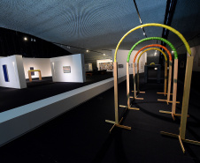 Schwanke, Uma Poética Labirintica.Museu Oscar Niemeyer(MON).Curitiba, 27 de abril de 2021.Foto: Kraw Penas/SECC.