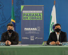 O secretário de Infraestrutura e Logística, Sandro Alex, atende a imprensa nesta quinta-feira (5) para esclarecer a nova modelagem das concessões de rodovias do Paraná.
Foto: Geraldo Bubniak/AEN
