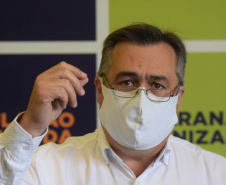 Paraná recebe novas doses e começa a distribui 158,6 mil vacinas contra a Covid-19; veja divisão. Foto: Américo Antonio/SESA