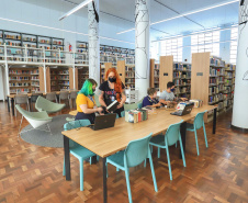 Biblioteca Pública reabre para público com 300 novos títulos disponíveis para empréstimo. Curitiba, 12/03/2019 - Foto: José Fernando Ogura/AEN