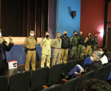 O secretário da Segurança Pública do Paraná,Romulo Marinho Soares, participou da Assembléia Geral de Prefeitos do Consórcio Intermunicipal da Apa Federal do Noroeste do Paraná (Comafen). A reunião ocorreu nesta sexta-feira (06/08), no município de Loanda, e contou com a presença do Deputado Estadual, Luiz Claudio Romanelli, e de prefeitos do noroeste e representantes locais para discutir melhorias na área da Segurança Pública. -  Loanda, 06/08/2021  -  Foto: SESP-PR