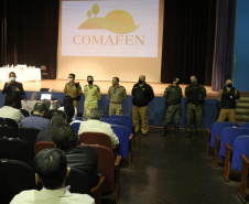 O secretário da Segurança Pública do Paraná,Romulo Marinho Soares, participou da Assembléia Geral de Prefeitos do Consórcio Intermunicipal da Apa Federal do Noroeste do Paraná (Comafen). A reunião ocorreu nesta sexta-feira (06/08), no município de Loanda, e contou com a presença do Deputado Estadual, Luiz Claudio Romanelli, e de prefeitos do noroeste e representantes locais para discutir melhorias na área da Segurança Pública. -  Loanda, 06/08/2021  -  Foto: SESP-PR