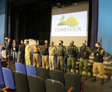 O secretário da Segurança Pública do Paraná,Romulo Marinho Soares, participou da Assembléia Geral de Prefeitos do Consórcio Intermunicipal da Apa Federal do Noroeste do Paraná (Comafen). A reunião ocorreu nesta sexta-feira (06/08), no município de Loanda, e contou com a presença do Deputado Estadual, Luiz Claudio Romanelli, e de prefeitos do noroeste e representantes locais para discutir melhorias na área da Segurança Pública. -  Loanda, 06/08/2021  -  Foto: SESP-PR