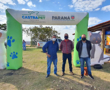 Em sete cidades do Noroeste do Paraná, mais de 1000 animais são aguardados para o Programa Permanente de Esterilização de Cães e Gatos ? CastraPet Paraná. A ação é promovida pela Secretaria do Desenvolvimento Sustentável e do Turismo (Sedest), em parceria com os municípios, que realizam o cadastro das famílias beneficiadas.  -  Curitiba, 09/08/2021  -  Foto: SEDEST