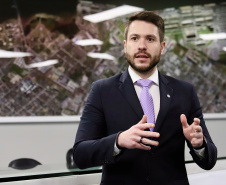 A Portos do Paraná participa nesta quarta-feira, dia 11, da 7ª. Conferência da Advocacia Paranaense, promovida pela seção paranaense da Ordem dos Advogados do Brasil (OAB). Com mais de sete mil inscritos, este já é o maior encontro da história, na área, no Estado.  -  Paranaguá, 09/08/2021  -  Foto: Cláudio Neves/Portos do Paraná