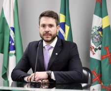 A Portos do Paraná participa nesta quarta-feira, dia 11, da 7ª. Conferência da Advocacia Paranaense, promovida pela seção paranaense da Ordem dos Advogados do Brasil (OAB). Com mais de sete mil inscritos, este já é o maior encontro da história, na área, no Estado.  -  Paranaguá, 09/08/2021  -  Foto: Cláudio Neves/Portos do Paraná