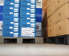 O Governo do Estado vai entregar 1.509 computadores para todas as unidades vinculadas à Secretaria de Estado da Saúde (Sesa), sendo 1.359 máquinas padrão desktop e 150 notebook?s.  -  Curitiba, 09/08/2021  -  Foto: Américo Antonio/SESA