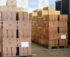 O Governo do Estado vai entregar 1.509 computadores para todas as unidades vinculadas à Secretaria de Estado da Saúde (Sesa), sendo 1.359 máquinas padrão desktop e 150 notebook?s.  -  Curitiba, 09/08/2021  -  Foto: Américo Antonio/SESA