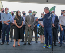 O Governo do Estado lança nesta terça-feira (10) o Programa Pedala Paraná. O vice-governador Darci Piana, a primeira-dama Luciana Saito Massa, o superintendente do Esporte, Helio Wirbiski, e o secretário de Estado da Saúde, Beto Preto, participam da cerimônia, que também reunirá ciclistas e a comunidade esportiva.Foto: Valdelino Pontes