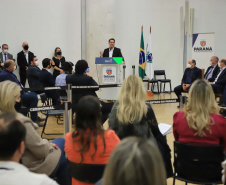 Governador Carlos Massa Ratinho Junior autoriza o pagamento das promoções e progressões dos servidores da educação. Foto: José Fernando Ogura/AEN