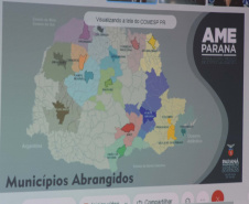O secretário de Estado da Saúde, Beto Preto, participou nesta sexta-feira (13) de um seminário realizado pelo Consórcio Metropolitano de Saúde do Paraná (Comesp) e anunciou a construção de dois Ambulatórios Médicos de Especialidades (AME’s), um em Colombo (para atendimento a Região Norte) e outro em São José dos Pinhais (Sul), na Região Metropolitana de Curitiba (RMC).. Foto: Américo Antonio/SESA