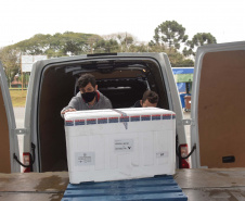 Mais 240,9 mil vacinas contra a Covid-19 chegam ao Paraná
Foto: Américo Antonio/SESA