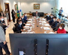 Governador Carlos Massa Ratinho Junior recebe anúncio de investimentos pela Sumitomo Rubber do Brasil e apresentação de empresas japonesas. Palácio Iguaçu, Curitiba, 17/agosto/2021. - Foto: José Fernando Ogura/AEN