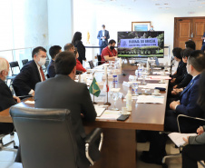 Governador Carlos Massa Ratinho Junior recebe anúncio de investimentos pela Sumitomo Rubber do Brasil e apresentação de empresas japonesas. Palácio Iguaçu, Curitiba, 17/agosto/2021. - Foto: José Fernando Ogura/AEN