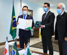 Governador Carlos Massa Ratinho Junior recebe anúncio de investimentos pela Sumitomo Rubber do Brasil e apresentação de empresas japonesas. Palácio Iguaçu, Curitiba, 17/agosto/2021. - Foto: José Fernando Ogura/AEN