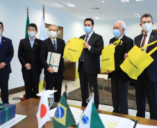 Governador Carlos Massa Ratinho Junior recebe anúncio de investimentos pela Sumitomo Rubber do Brasil e apresentação de empresas japonesas. Palácio Iguaçu, Curitiba, 17/agosto/2021. - Foto: José Fernando Ogura/AEN