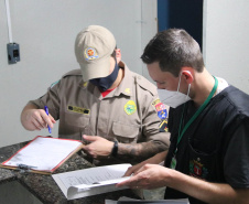 Operação Centro Seguro da PM aborda 11 pontos comerciais e duas pessoas são encaminhadas - Curitiba, 20/08/2021  -  Foto: SESP-PARANÁ