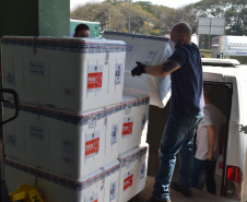 Paraná recebe mais 435.290 vacinas contra Covid-19 entre domingo e segunda-feira  -  Foto: Américo Antonio/SESA