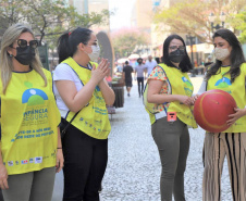 A Secretaria de Justiça, Família e Trabalho do Paraná, através do Departamento de Políticas para a Criança e o Adolescente e da Força-Tarefa Infância Segura, vinculada ao Departamento de Justiça, promoveu nesta terça-feira, 24, data em que é celebrada o Dia da Infância, ações de conscientização sobre os direitos da criança.   -  Curitiba, 24/08/2021  -  Foto: SEJUF