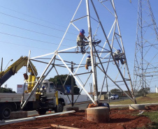 Estão em fase de final de construção duas novas linhas de alta tensão que irão reforçar o atendimento às cargas de energia elétrica da região Norte do Paraná, sobretudo nos municípios de Londrina, Arapongas e Apucarana.  -  Curitiba, 27/08/2021  -  Foto: Copel