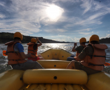 Tem praia, tem trilha, lugar para a família, cultura e aventura. Tem emoção, comida boa, rio e lagoa. Esse é um dos trechos da trilha sonora que embala a campanha de marketing da retomada do turismo no Paraná.  - Na foto,  Capanema - Trilha da Taquara. Foto: José Fernando Ogura