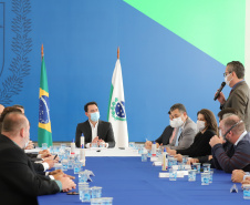 O governador Carlos Massa Ratinho Junior assina  nesta terça-feira (31)  novos contratos com Hospitais Filantrópicos, Santa Casa de Cambé,  Hospital Sao Rafael de Rolândia e Hospital  Cristo Rei de Ibiporã.  31/08/2021 - Foto: Geraldo Bubniak/AEN