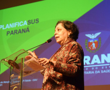 Secretaria de Estado da Saúde formalizou nesta terça-feira (31) a expansão do Programa PlanificaSUS Paraná. A assinatura do Termo de Cooperação Técnica do Programa com o Conselho Municipal de Saúde do Estado (Cosems) foi feita durante o evento “Saúde em frente” e teve a participação de diretores da Sesa e das 22 Regionais de Saúde, equipes técnicas, além de gestores e representantes municipais. Foto:Américo Antonio/SESA