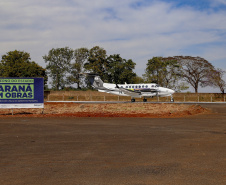 O governador Carlos Massa Ratinho Junior vistoriou, nesta quinta-feira (2), as obras de recapeamento asfáltico da pista do Aeroporto Municipal Aguinaldo Pereira Lima, em Siqueira Campos, região do Norte Pioneiro.   - Siqueira Campos, 02/09/2021  -  Foto: Gilson Abreu/AEN