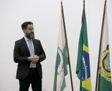 O Departamento de Inteligência do Paraná (DIEP) está recebendo a 23° edição do curso de inteligência cibernética (CIC), promovido pela diretoria de inteligência da Secretaria de Operações Integradas (SEOPI) do Ministério da Justiça e Segurança Pública (MJSP), por meio da integração com a Secretaria da Segurança Pública do Paraná (Sesp)