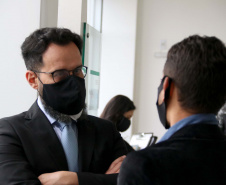 O Departamento de Inteligência do Paraná (DIEP) está recebendo a 23° edição do curso de inteligência cibernética (CIC), promovido pela diretoria de inteligência da Secretaria de Operações Integradas (SEOPI) do Ministério da Justiça e Segurança Pública (MJSP), por meio da integração com a Secretaria da Segurança Pública do Paraná (Sesp)