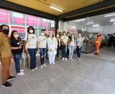 Visita a Rua da Cidadania Matriz  -  A equipe da Secretaria da Agricultura e do Abastecimento do Paraná recebe equipe da SEAB Rondônia para apresentar soluçoes implantadas em Curitiba sobre o cultivo de alimentos. 03/09/2021 - Foto: Geraldo Bubniak/AEN