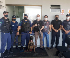 O Departamento Penitenciário do Paraná lançou nesta sexta-feira (3), a Operação Ordem e Progresso, que tem como objetivo reforçar a segurança de cadeias públicas e penitenciárias por meio de revistas gerais durante o feriado prolongado. Até o dia 7 de setembro, forças de segurança atuarão de forma integrada na busca de materiais ilícitos e na análise das estruturas físicas.  -  Curitiba, 03/09/2021  -  Foto: Depen-PR
