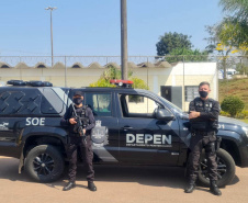 O Departamento Penitenciário do Paraná lançou nesta sexta-feira (3), a Operação Ordem e Progresso, que tem como objetivo reforçar a segurança de cadeias públicas e penitenciárias por meio de revistas gerais durante o feriado prolongado. Até o dia 7 de setembro, forças de segurança atuarão de forma integrada na busca de materiais ilícitos e na análise das estruturas físicas.  -  Curitiba, 03/09/2021  -  Foto: Depen-PR