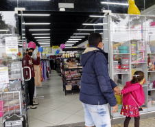  Comércio paranaense alcança o melhor resultado do ano com crescimento de 6,2% em julho. Foto: Gilson Abreu/AEN 