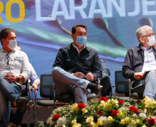 O governador Carlos Massa Ratinho Junior participou, nesta sexta-feira (10), do lançamento da Agro Laranjeiras, nova empresa de desmamados que fará um investimento inicial de R$ 377 milhões no Estado. Foto:Jonathan Campos/AEN