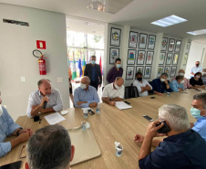 Secretário da SEDU se reúne com 22 prefeitos da AMEPAR em Londrina  -  Londrina, 10/09/2021  -  Foto: SEDU
