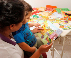 Paraná é o estado com mais unidades de acolhimento familiar do país. Foto: SEJUF