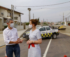 A Coordenação da Região Metropolitana de Curitiba (Comec) entregou nesta segunda-feira (13) a trincheira da Rua Arapongas, no cruzamento com a Avenida das Torres, em São José dos Pinhais. 
Foto Gilson Abreu/AEN
