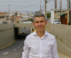 A Coordenação da Região Metropolitana de Curitiba (Comec) entregou nesta segunda-feira (13) a trincheira da Rua Arapongas, no cruzamento com a Avenida das Torres, em São José dos Pinhais. 
Foto Gilson Abreu/AEN
