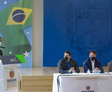 O governador Carlos Massa Ratinho Junior assina nesta quarta-feira (15), o decreto da última etapa de transferência de custódia dos presos das carceragens da Polícia Civil para a gestão plena do Departamento Penitenciário do Paraná (DEPEN). 15/09/2021 -
 Foto: Gilson Abreu/AEN