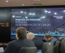 O secretário estadual da Infraestrutura e Logística, Sandro Alex e o  o secretário de Planejamento e Projetos Estruturantes do Paraná, Valdemar Bernardo Jorge participam de Webinar dos Portos do Paraná sobre o Potencial de Movimentacao de Cargas  para o projeto da Nova Ferroeste,  na A Federação das Indústrias do Estado do Paraná (Fiep). 15/09/2021 - Foto: Geraldo Bubniak/AEN