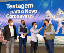 O Paraná iniciou a participação no Plano Nacional de Expansão da Testagem para a Covid-19 do Ministério da Saúde. O secretário de Estado da Saúde, Beto Preto, esteve em Foz do Iguaçu nesta sexta-feira (17) para o lançamento do projeto. -  Foz do Iguaçu, 17/09/2021  -  Foto: Gustavo Marçal/SESA