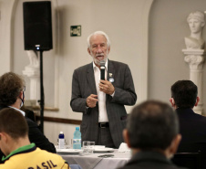 Governo do Paraná realiza evento para homenagear atletas Olímpicos e Paralímpicos. Foto: Camila Tonett