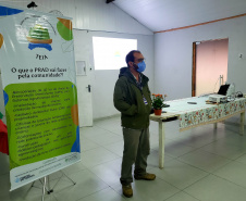 A Portos do Paraná promoveu na quinta-feira (16), na bacia hidrográfica do Baixo Rio Cachoeira, em Antonina, uma reunião com agricultores locais sobre o Programa de Recuperação de APPs Degradadas (PRAD).  - Paranaguá, 17/09/2021  -  Foto: Pierpaolo Notta/Portos do Paraná